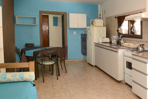 Imagen 16 de 29 de Vendo Complejo De 11 Cabañas En Villa Carlos Paz, A 9 Cdras Ctro Y 3 Del Río, Gym, Spa, Restobar, 4 Piscinas, Jacuzzi Climatizado, Hidromasaje, Toboganes Acuáticos, Gruta, Barras