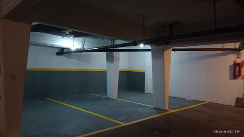 Cochera Cubierta Venta San Isidro Tribunales Tomo Vehículo