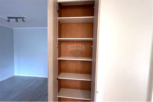 Recién Rebajado!. Depto En Primer Piso, Macul