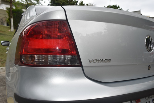Volkswagen Voyage 2010 1.6 Vht Trend Total Flex 4p