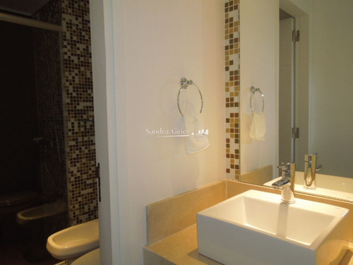 Venta Av Chiverta Edificio Forest Tower Ii Todo Sol!!!!!- Ref: 698