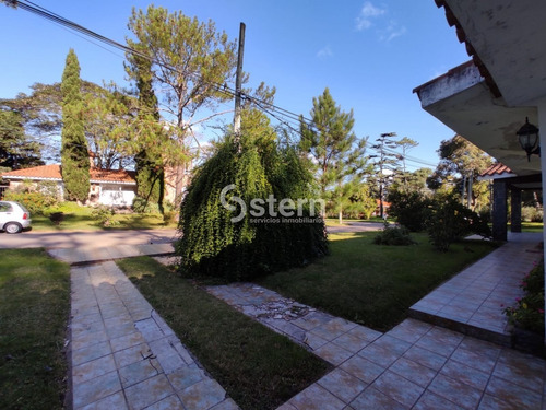 Imagen 22 de 23 de Venta Casa 3 Dormitorios Y Dependencia, Playa Mansa, Punta Del Este