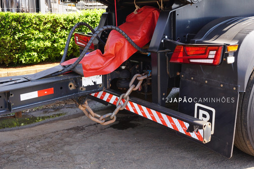 Conjunto Fh 540 2024 Globetrotter + Rodocaçamba Randon 2023