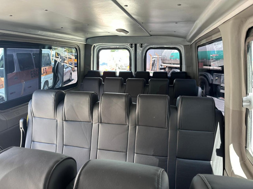 Mercedes-Benz Sprinter Furgão 2.2 Cdi 314 Street Longo Teto Baixo 9m3 5p