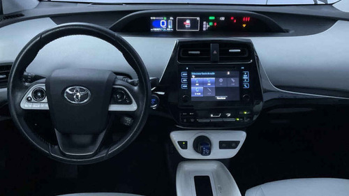 Imagen 10 de 15 de Toyota Prius 2017 5p Premium Sr Hibrido L4/1.8 Aut