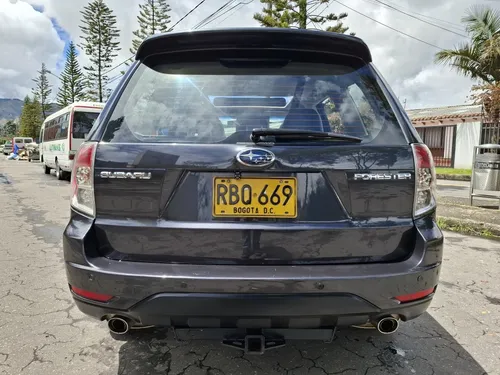 Subaru Forester 2.5 Xt