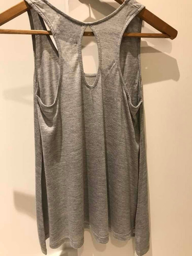 Musculosa Zara Gris Con Aplique Mujer