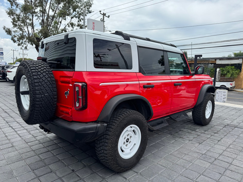 Ford Bronco 2.7 Badlands 5p At