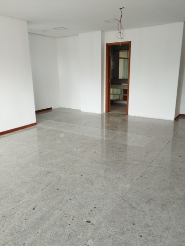 Jf Creci 1139 Apartamento 4 Suites