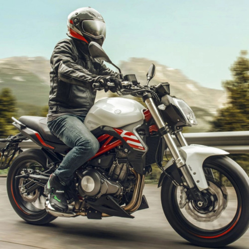 Benelli 302s - Tomamos Tu Moto Usada - 100% Financiada