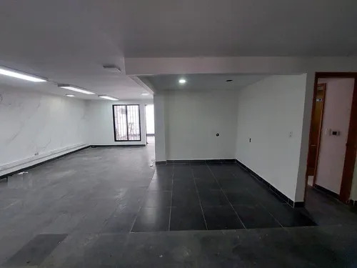 Arriendo Local En Patio Bonito