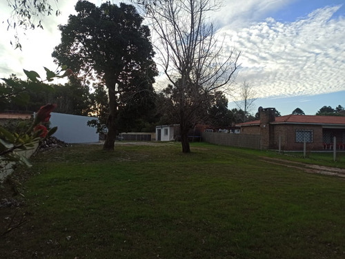 Terreno A La Venta En Bello Horizonte || Casi Rambla 601m2 Cercado Playa