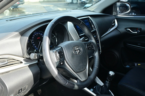 Toyota Yaris 1.5 107cv Xls Sedan