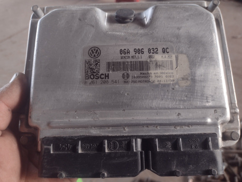 Computadora Jetta Bora 2005-2006 06a906032qc Motor 2.5 (Usado)