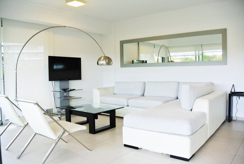 Imagen 4 de 12 de Apartamento En Venta Primera Linea En Brava Ref6061 (ref: Atm-6061)