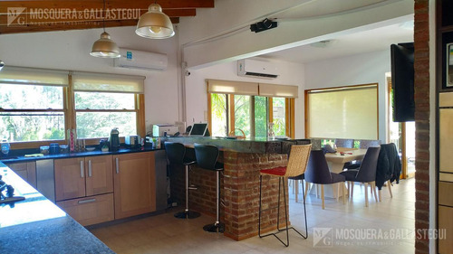 Casa En Venta- Boat Center