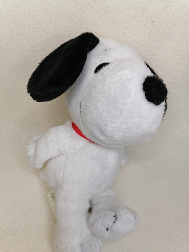 Peluche Original Snoopy Peanuts 20cm Pequeño. 