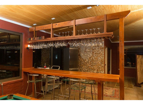 Excelente!! Casa Tetelhue Hotel: Cabañas Y Club House En Chi