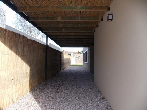Casa A Estrenar En El Golf A 300 Metros De La Rambla