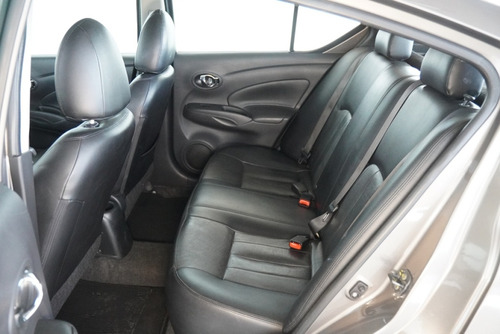 Nissan Versa 1.6 16V FLEXSTART SL 4P XTRONIC