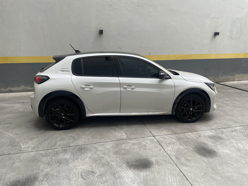 Peugeot 208 1.2 Gt Line