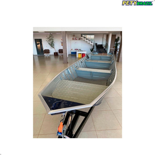 Barco Pety Brasil Amazonas 600 Sl