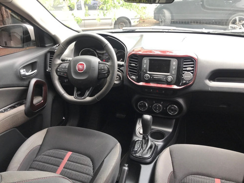 Imagem 9 de 10 de Fiat Toro Freedom Aut Flex