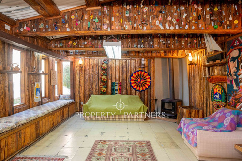 Espectacular Casa En Barrio Croata