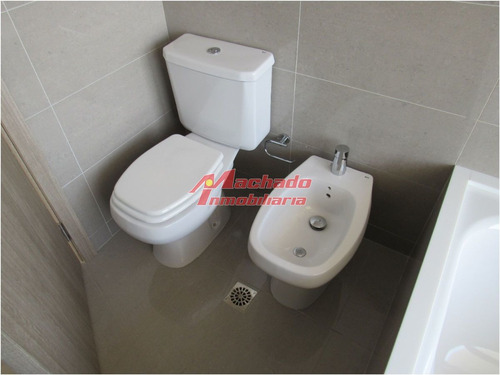 Imagen 25 de 30 de Venta De Apartamento De Dos Dormitorios En Punta Del Este