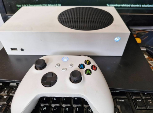 Xbox Series S De 512 Gb Con Un Control Y Audifonos Blanco (Usado)