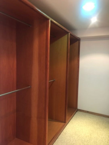Imagen 24 de 28 de Vendo Ph 228mts2 2h+s/2,5b+s/2pe Campo Alegre