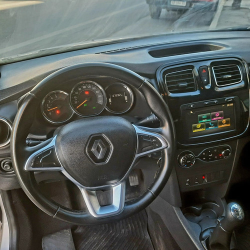 Renault Logan 1.6 16v Intense