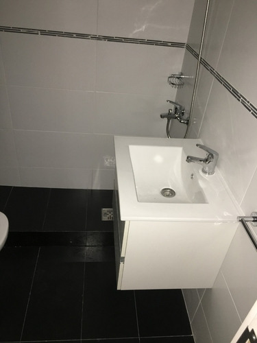 Tipo Casa Con Gran Patio Propio. 2 Dorm, 2 Baños. Estrene
