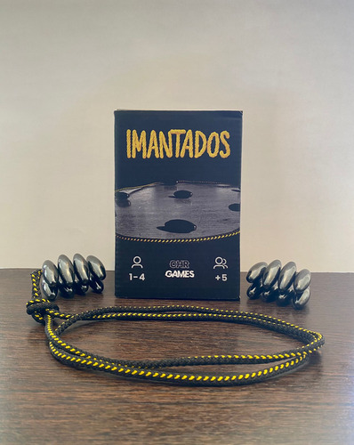 Imantados - Juego De Mesa Con Imanes - Rocagames + 4 Imanes