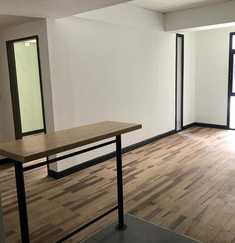 Departamento En Moreno