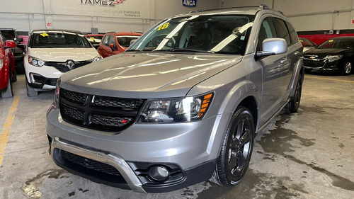 Dodge Journey 2.4 Sxt 7 Pasajeros At