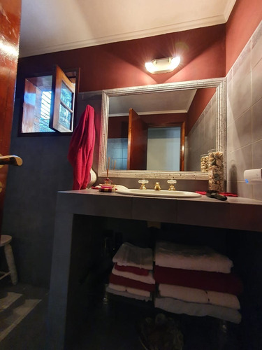 Imagen 12 de 22 de Hermosa Casa 5 Amb Con Parrilla Y Pileta