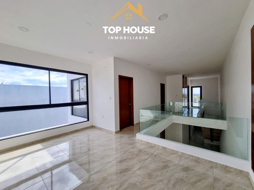 Imagen 12 de 18 de Amplia Casa Con Vista A La Laguna | 3 Habitaciones+ Family R