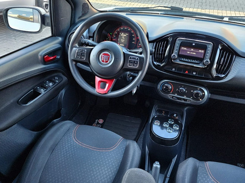 Fiat Uno UNO SPORTING Dualogic 1.4 EVO Flex 8V 4p