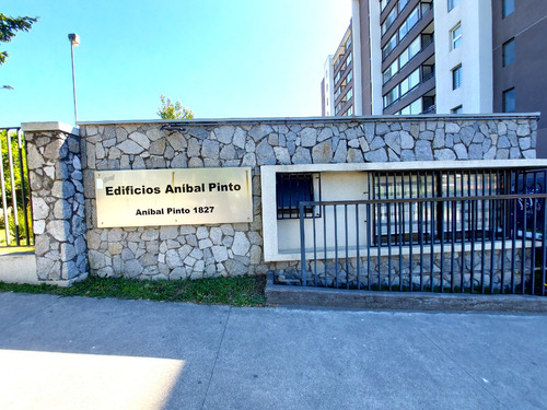 Se Vende Departamento En Aníbal Pto Con Ejército. Concepción