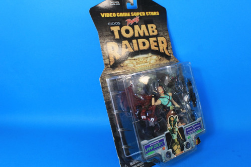 Lara Croft Tomb Raider Video Game Super Stars Toybiz (Usado)