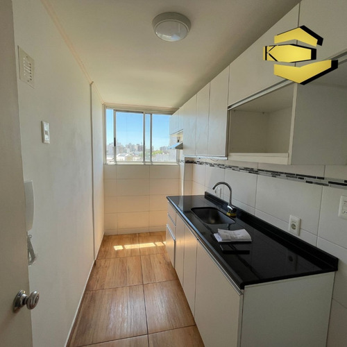 Imagen 7 de 13 de Alquiler Apartamento 2 Dormitorios Centro Montevideo B