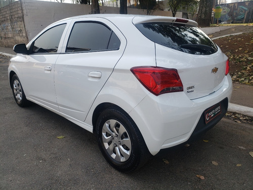 Imagem 5 de 15 de Chevrolet Onix Lt 1.0 Flex 2019