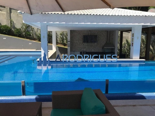 Imagem 6 de 18 de Casa Para Locação No Alphaville Litoral Norte I - Nascente . 7/4 Sendo 4/4 Com Suítes . - Ca00467