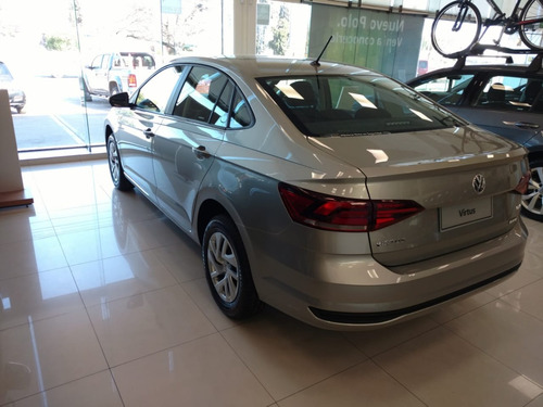 Imagen 11 de 15 de Volkswagen Virtus 1.6 Msi Trendline 2