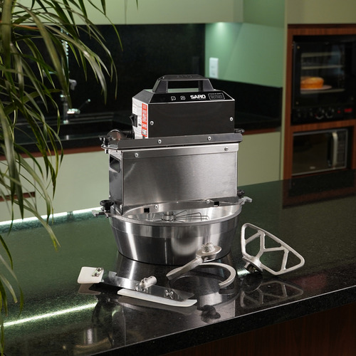 Batedeira Mini Chef Portátil 0,33cv Com Tigela De 10l 127v Cor Inoxx Frequência 50/60 220v