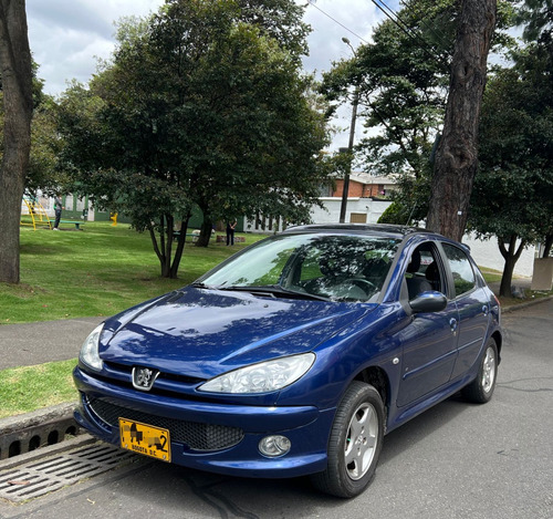 Peugeot 206 1.6 Xt Midnight