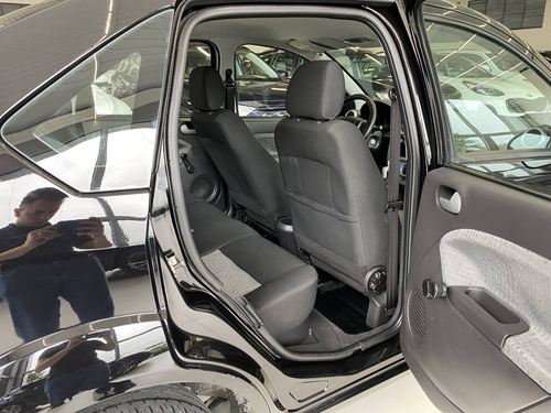 Imagem 12 de 15 de Ford Fiesta 1.6 Rocam Sedan 8v Flex 4p Manual