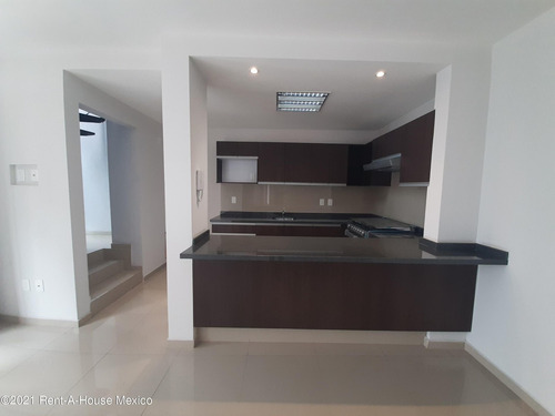 Imagen 2 de 9 de Departamento En Venta En Portales 215031al