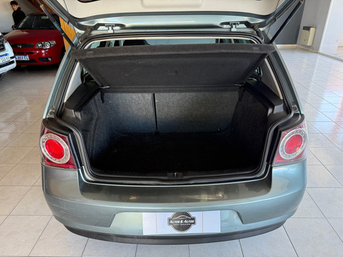 Volkswagen Golf 1.6 Advance